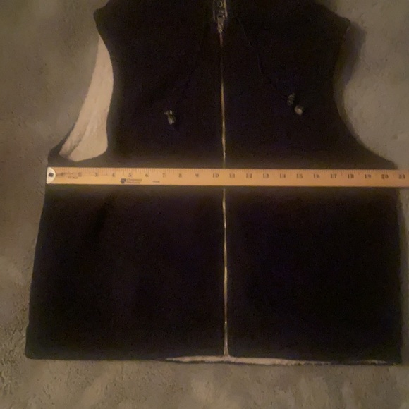 Vintage Pre-owned Coaco New York Black/Cream Women’s Fleece Vest-Size Medium - Picture 9 of 9